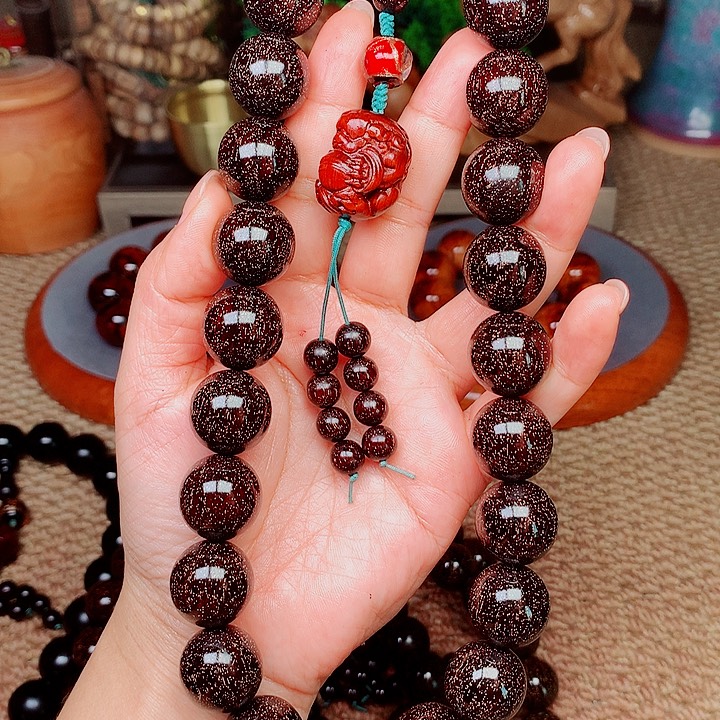 檀香紫檀（小叶紫檀）桃1.8手持