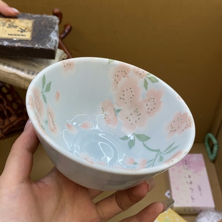 瓷片哦哦哦哦哦哦哦哟哟哟