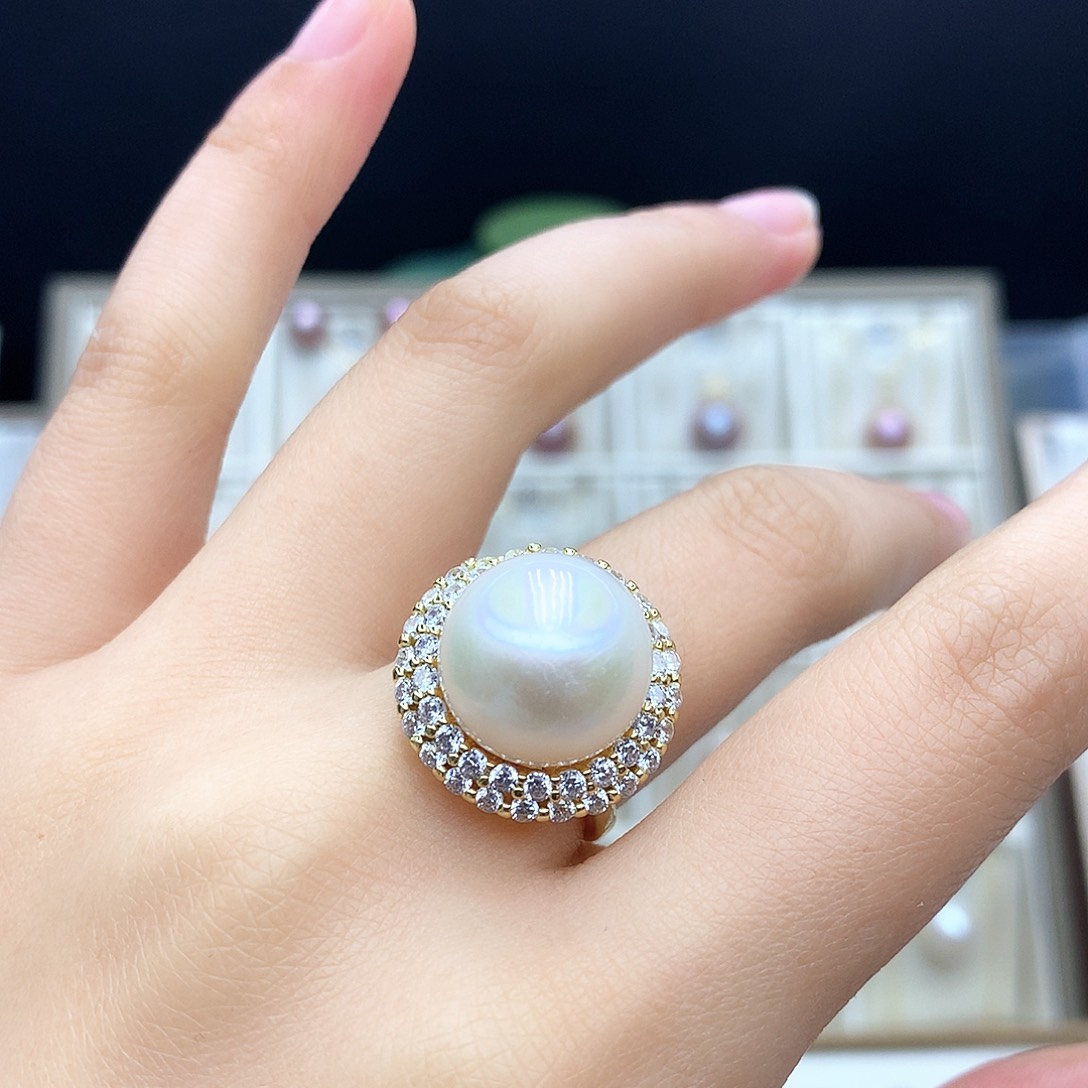 淡水珍珠颈饰合金