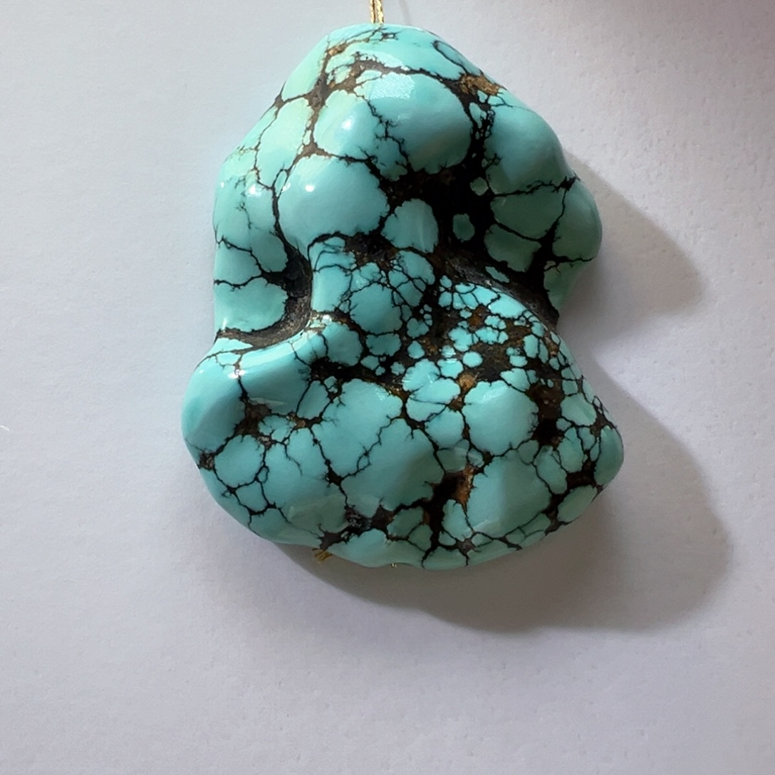 绿松石未镶嵌挂件