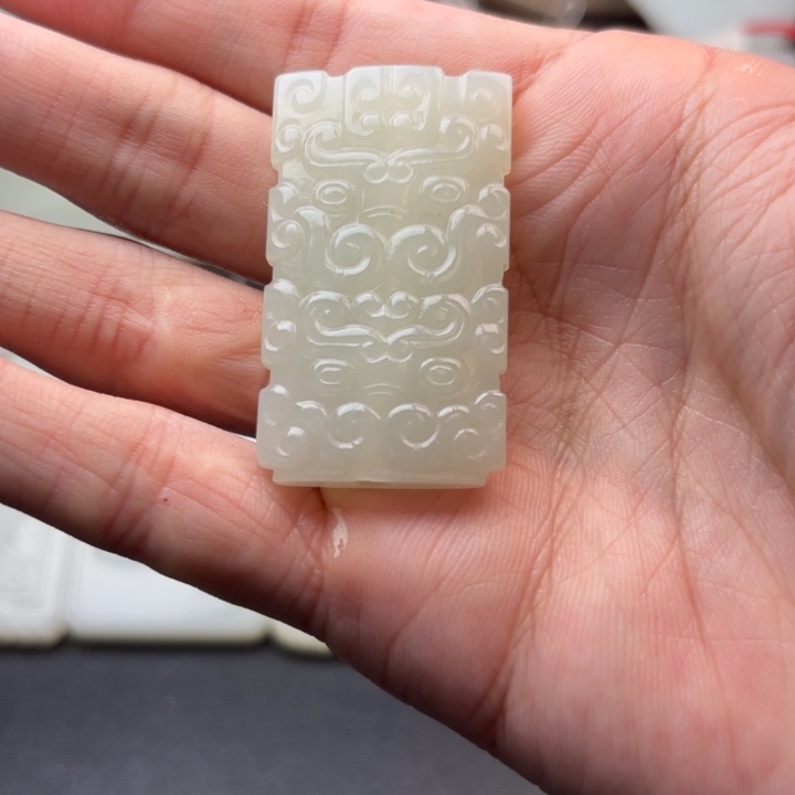 王***炸和田玉未镶嵌挂件