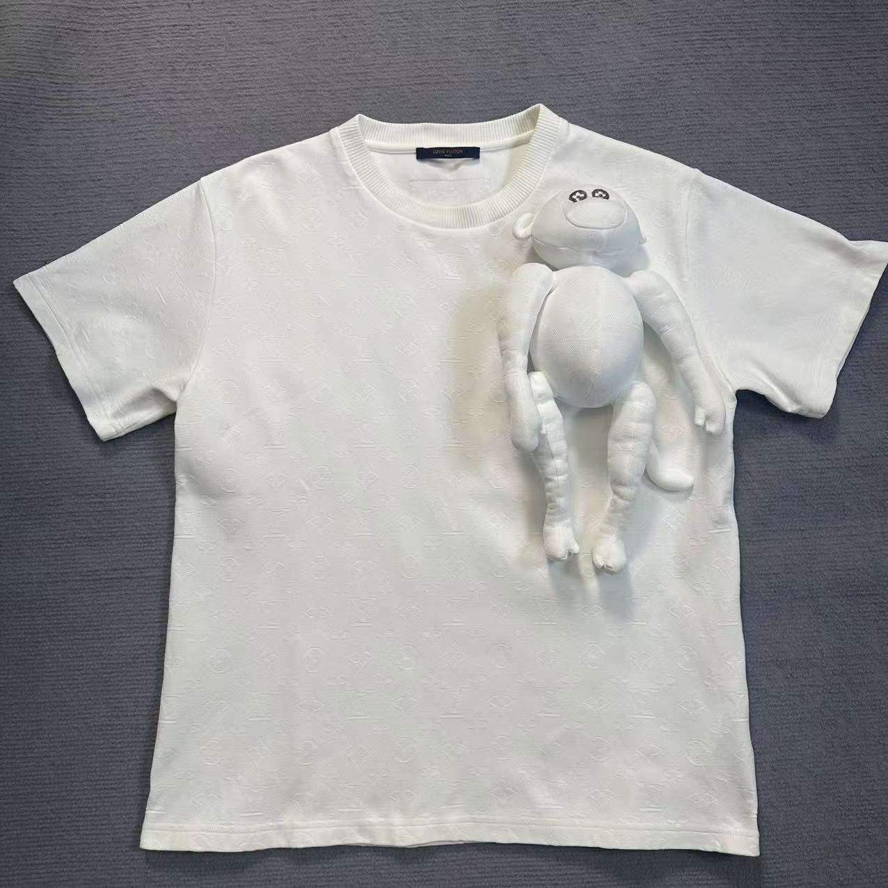 99新 LouisVuitton/路易威登 暗纹满印白色玩偶T恤/L码