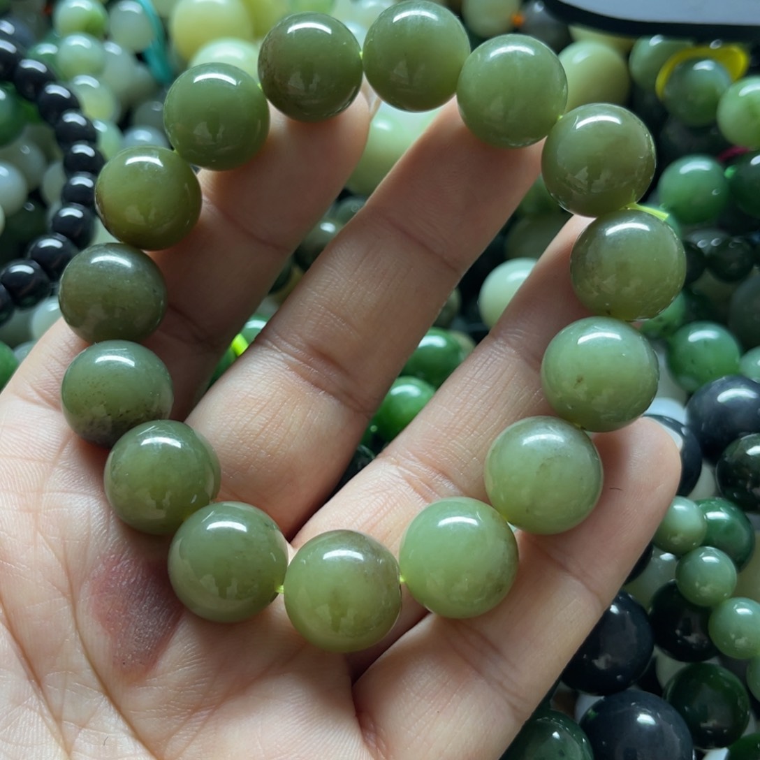 和田玉手链未镶嵌