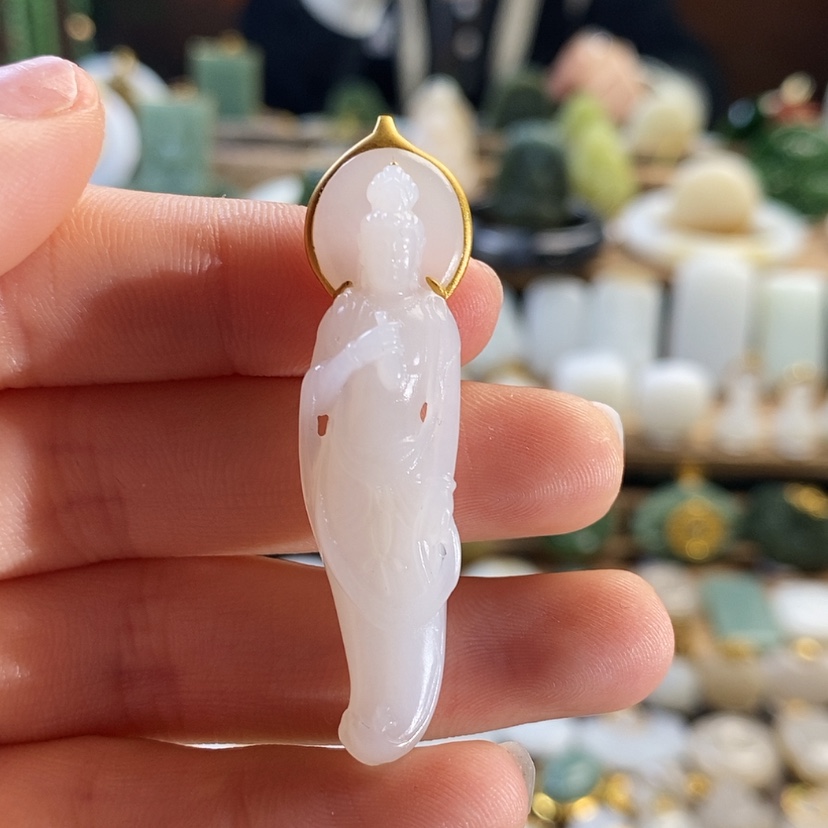 【闪购商品】和田玉吊坠18K金镶嵌