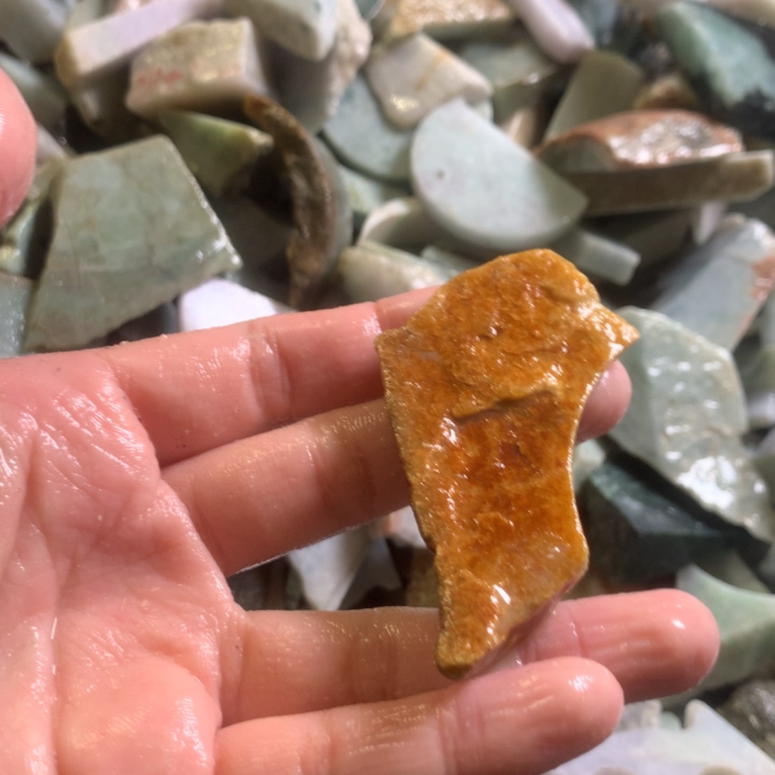 翡翠颈饰未镶嵌缅甸翡翠