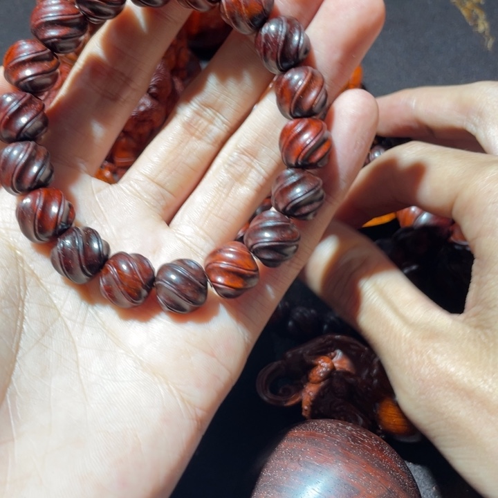 把件小叶紫檀印度小叶紫檀雕刻1.2