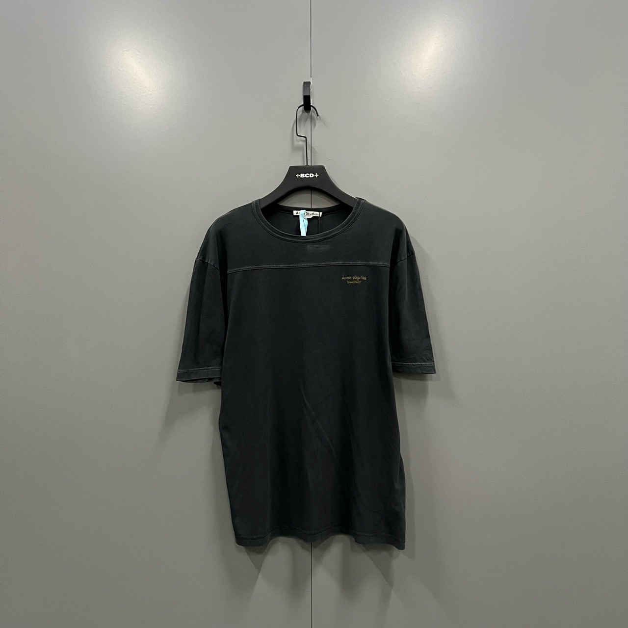 95新 AcneStudios (ll) Acne Studios 刺绣小logo短袖 XS码