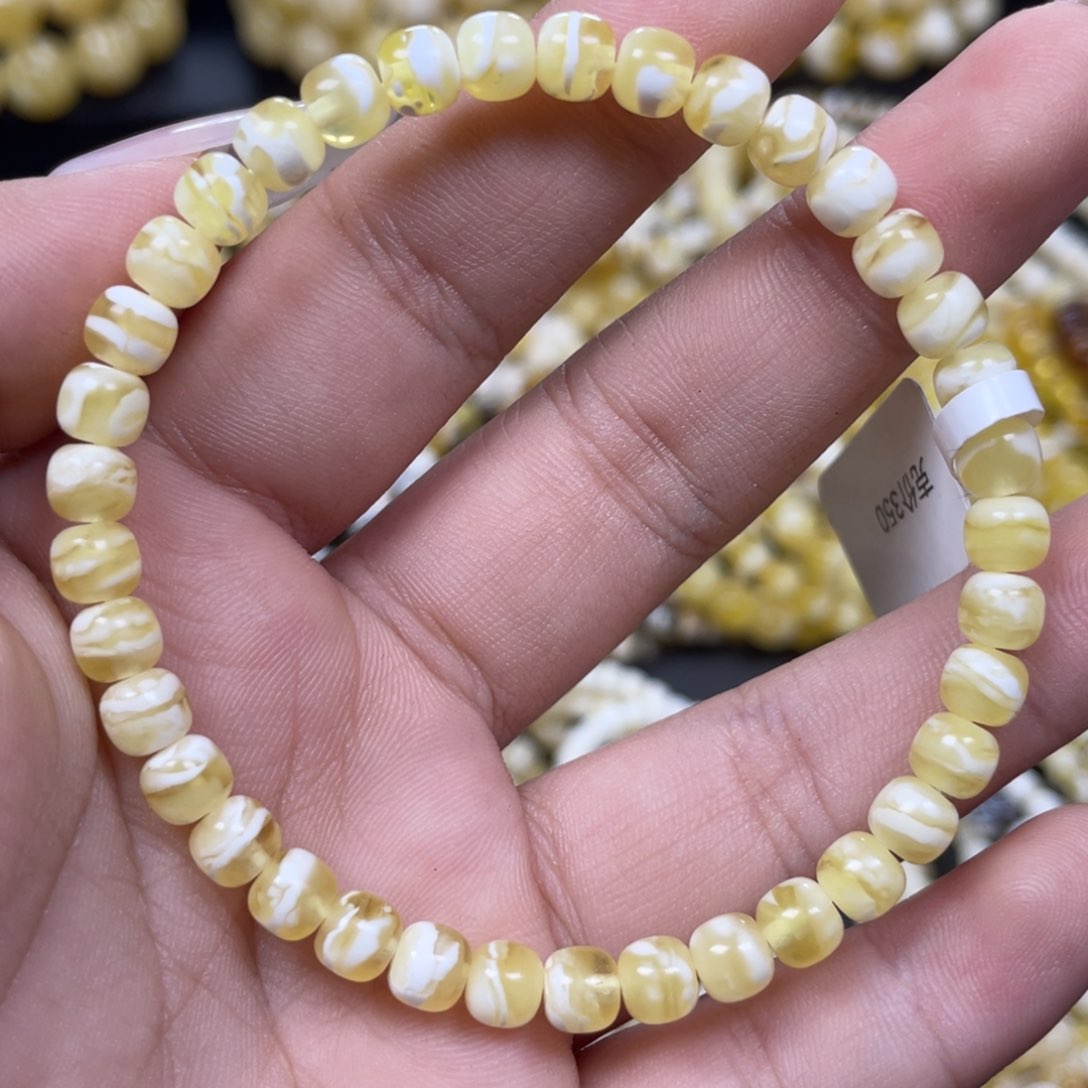 蜜蜡未镶嵌珠宝奇石5.5m