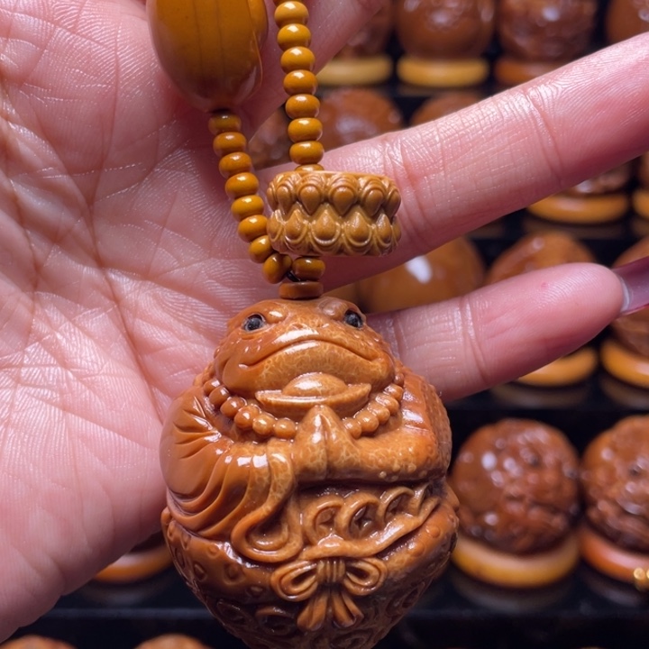 不***名把件橄榄核橄榄雕刻