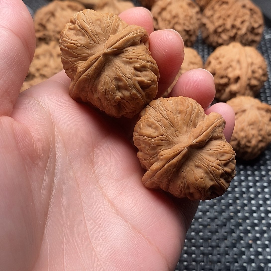 吊坠文玩核桃核桃