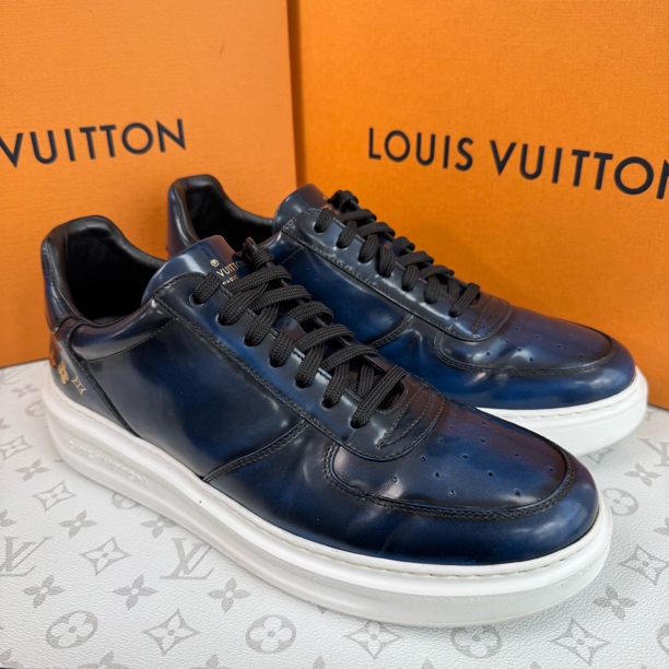 99新 LouisVuitton/路易威登 41码/藏青暗纹厚底松糕鞋