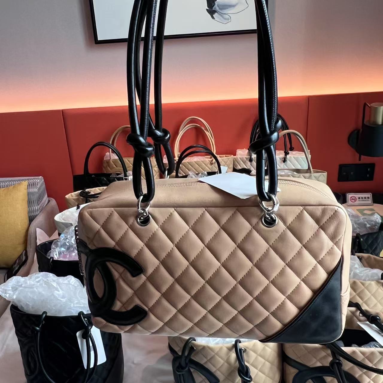 95新 Chanel/香奈儿 奶茶色黑色康鹏托特/美美在包展