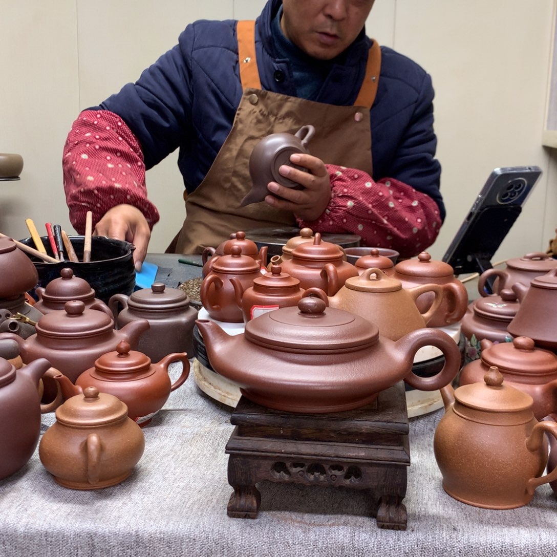 底槽青茶壶虚扁260 C半手工制作