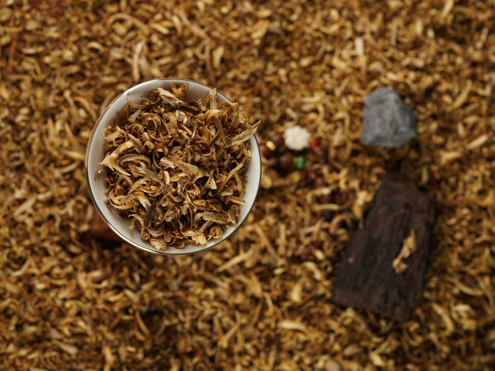 沉香B01昆仑梅格沉香文玩碎料|凤九碎料|多样性发其一