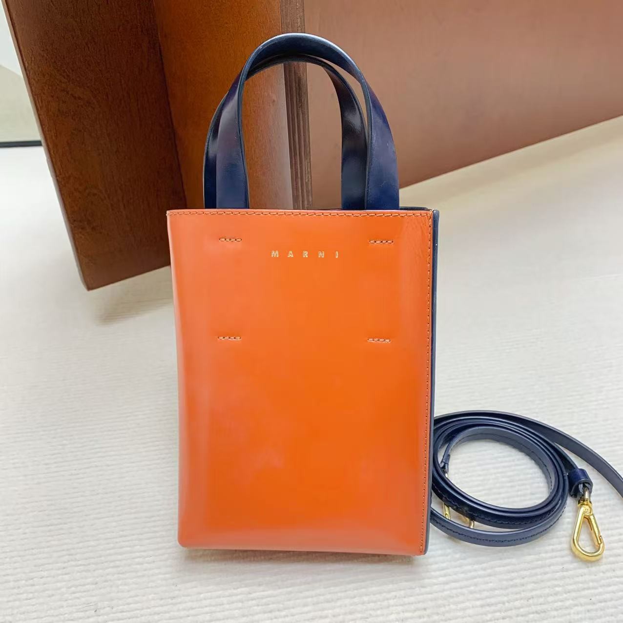 95新 MARNI 【闲置】marni 22新款琴谱包5795