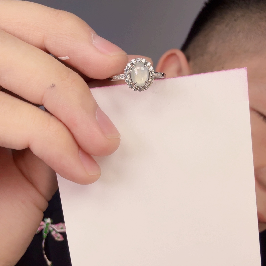 翡翠颈饰银S925镶嵌一件