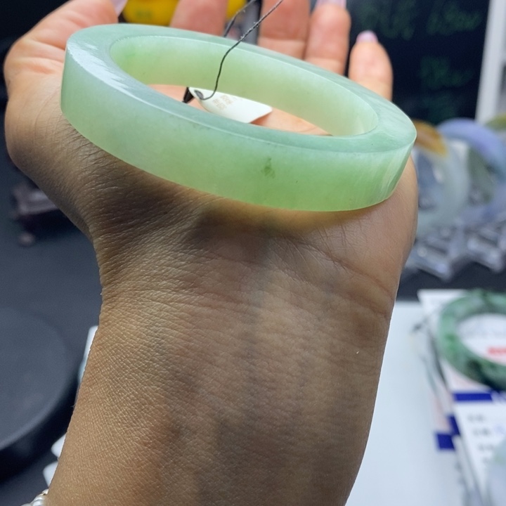 定制翡翠翡翠手镯未镶嵌