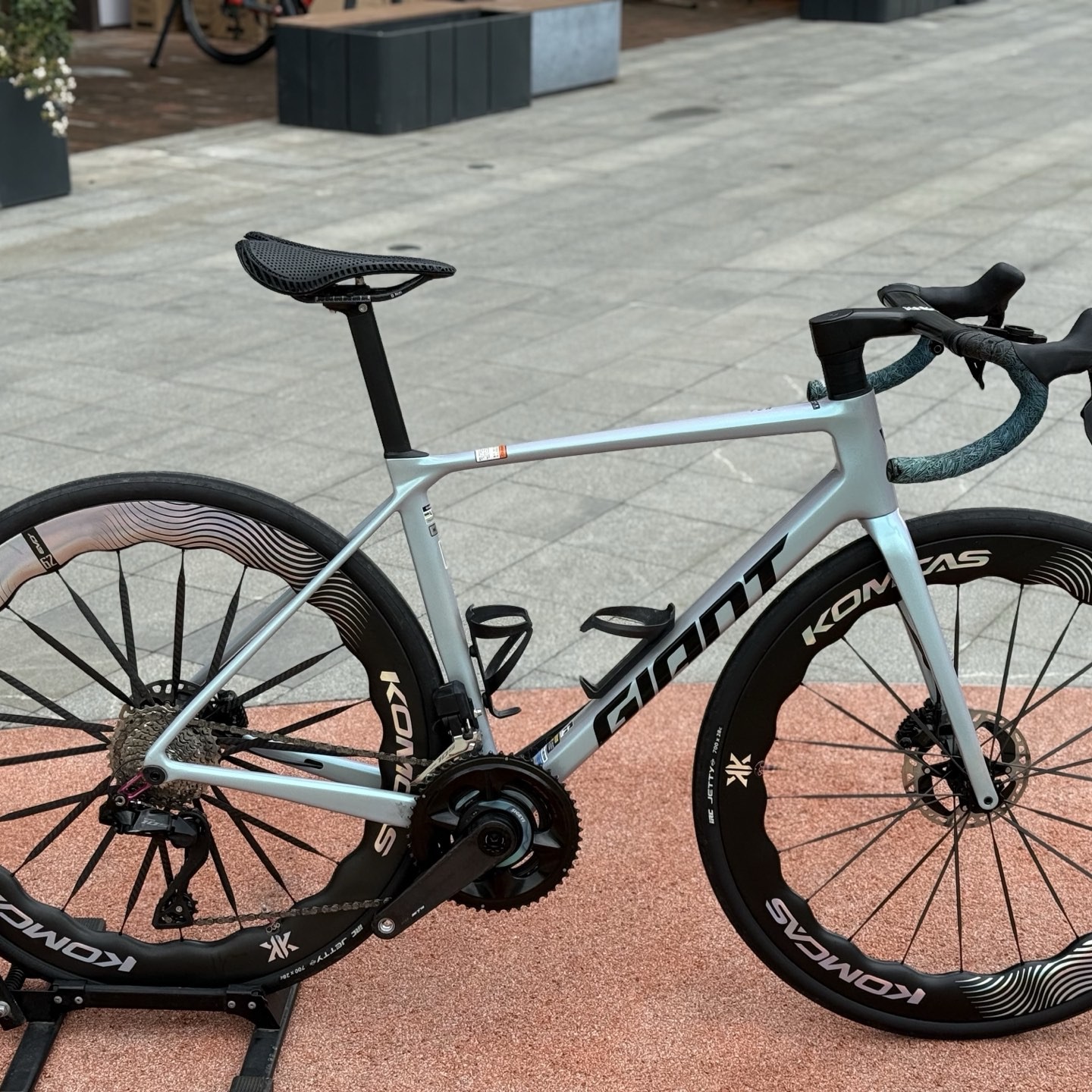 公路自行车碳纤维自行车tcradv3尺码m适合173-180左右