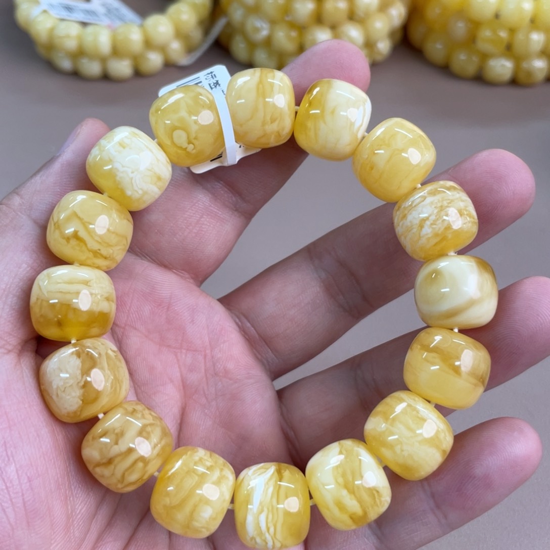 未镶嵌琥珀裸石1420000.00000