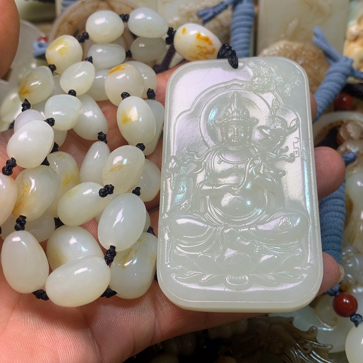 和田玉未镶嵌挂件剑**心