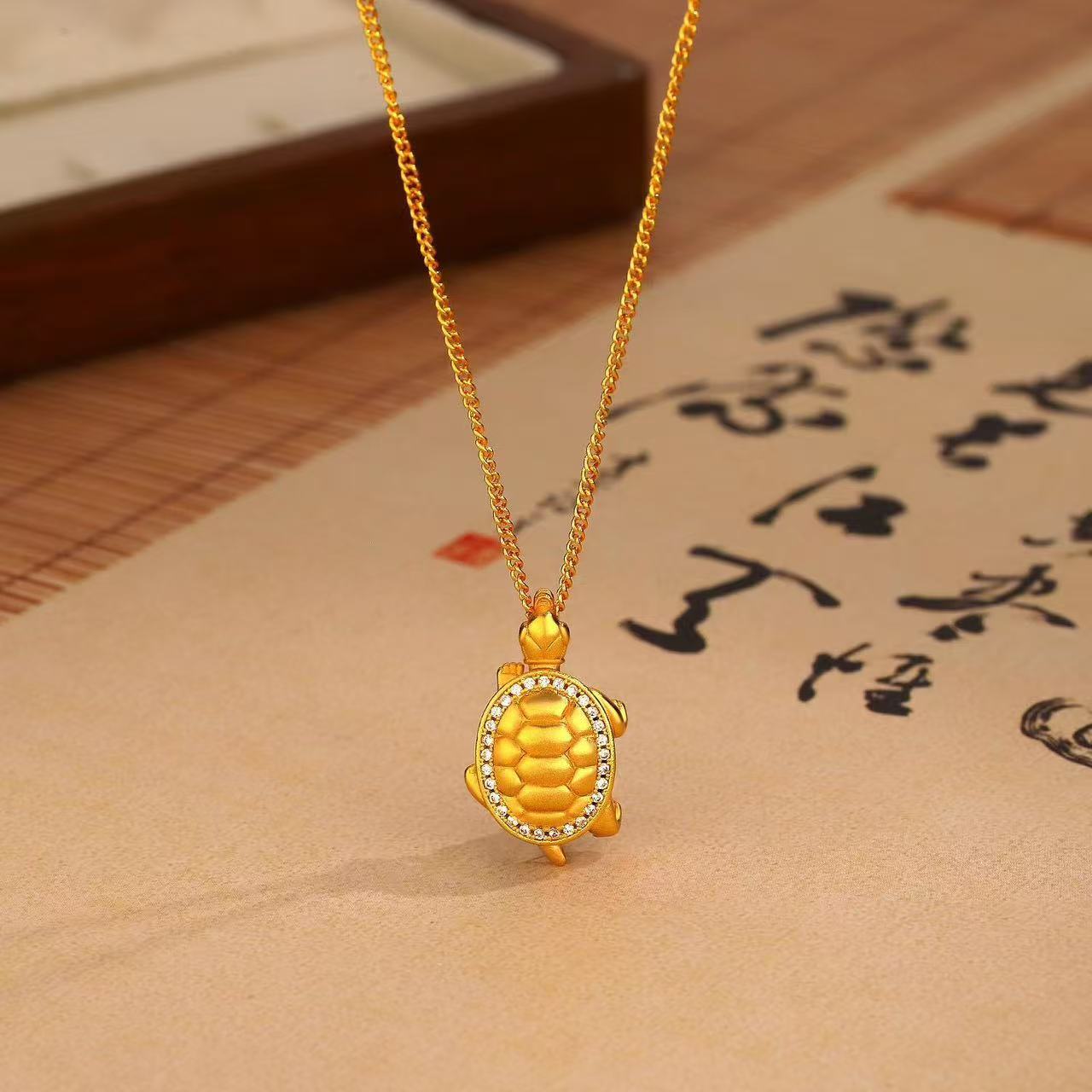 铜合金项链 五路财神招财镶锆小乌龟富甲天下金钱龟坠链锁骨链女