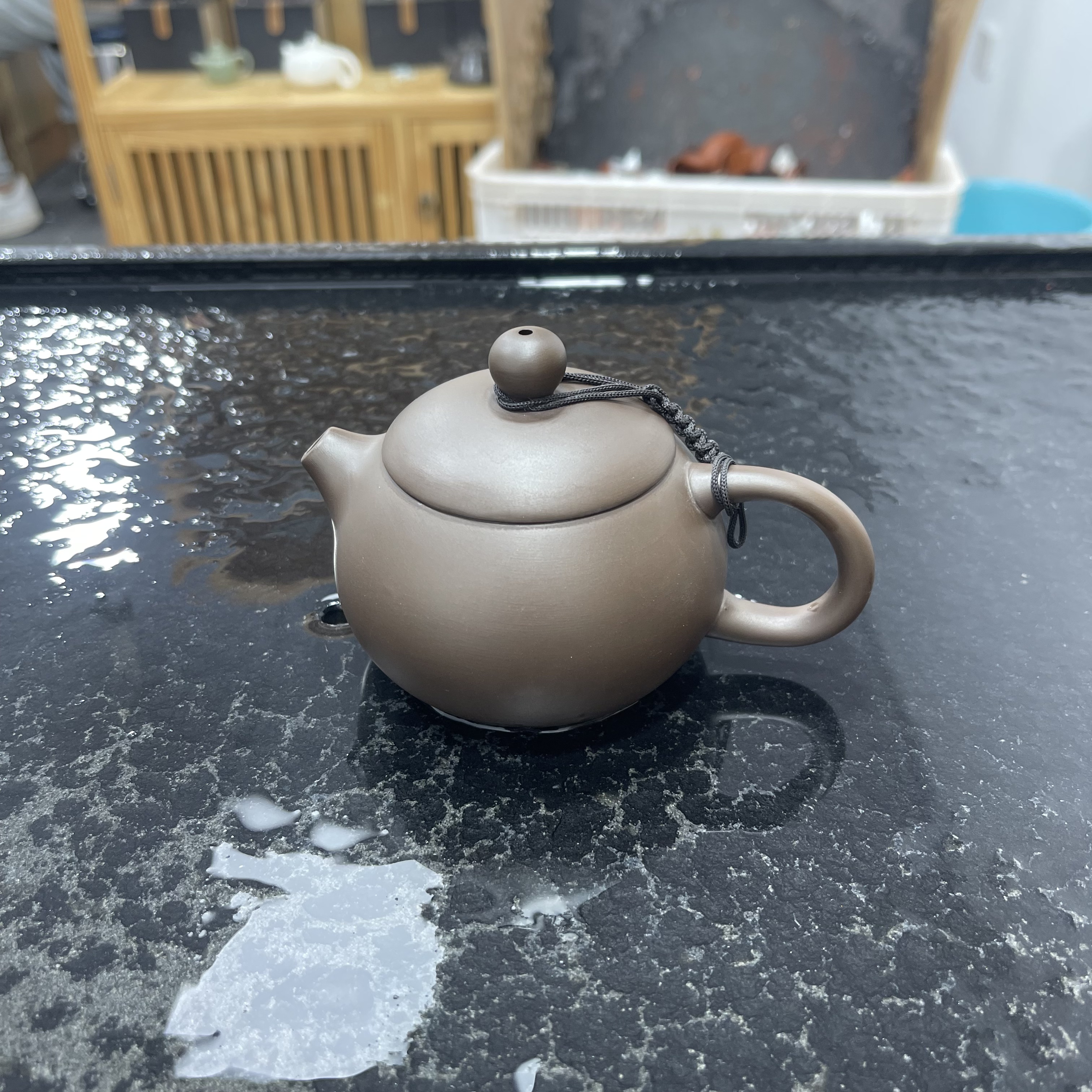 宜兴紫砂小品西施壶