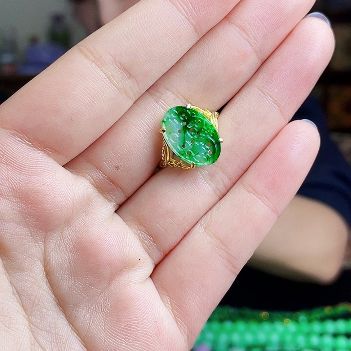 翡翠银S925镶嵌颈饰多样性