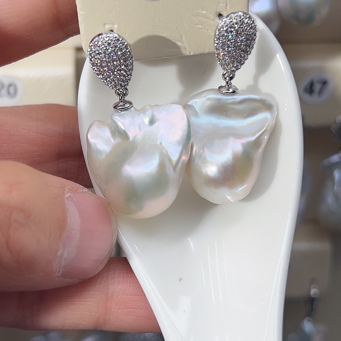 未镶嵌淡水珍珠耳饰