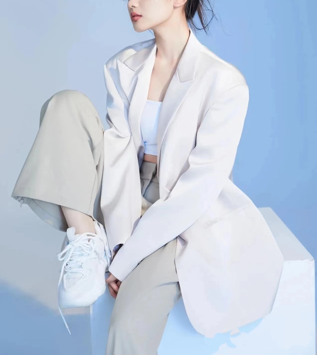 九九 休闲双排扣驼色修身西装夹克翻领名媛纯色修身