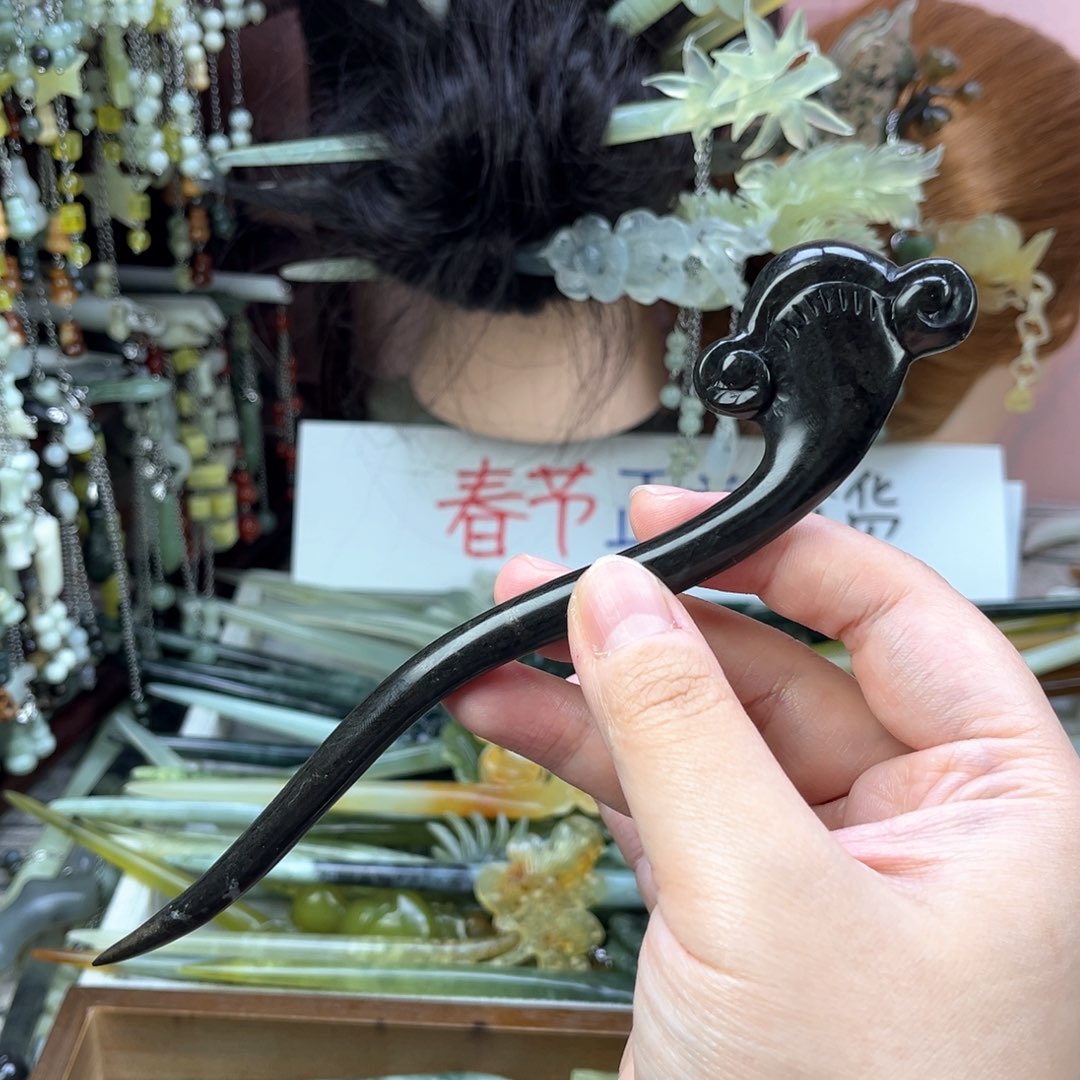 蛇纹石玉发饰未镶嵌长度19厘米左右