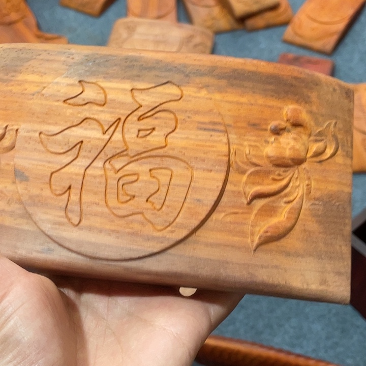 非洲紫檀（红花梨）荷花低坐