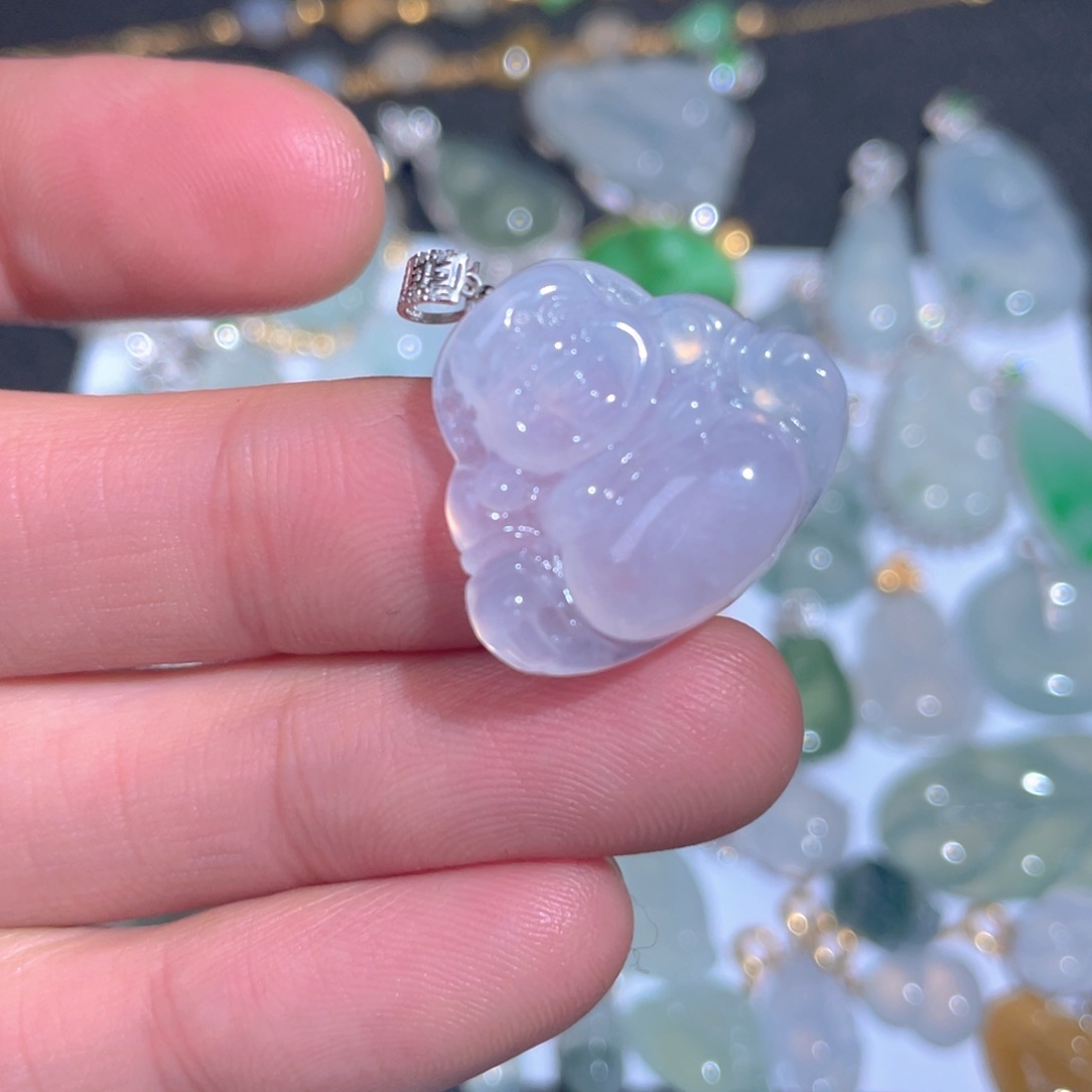 翡翠颈饰18K金镶嵌翡翠