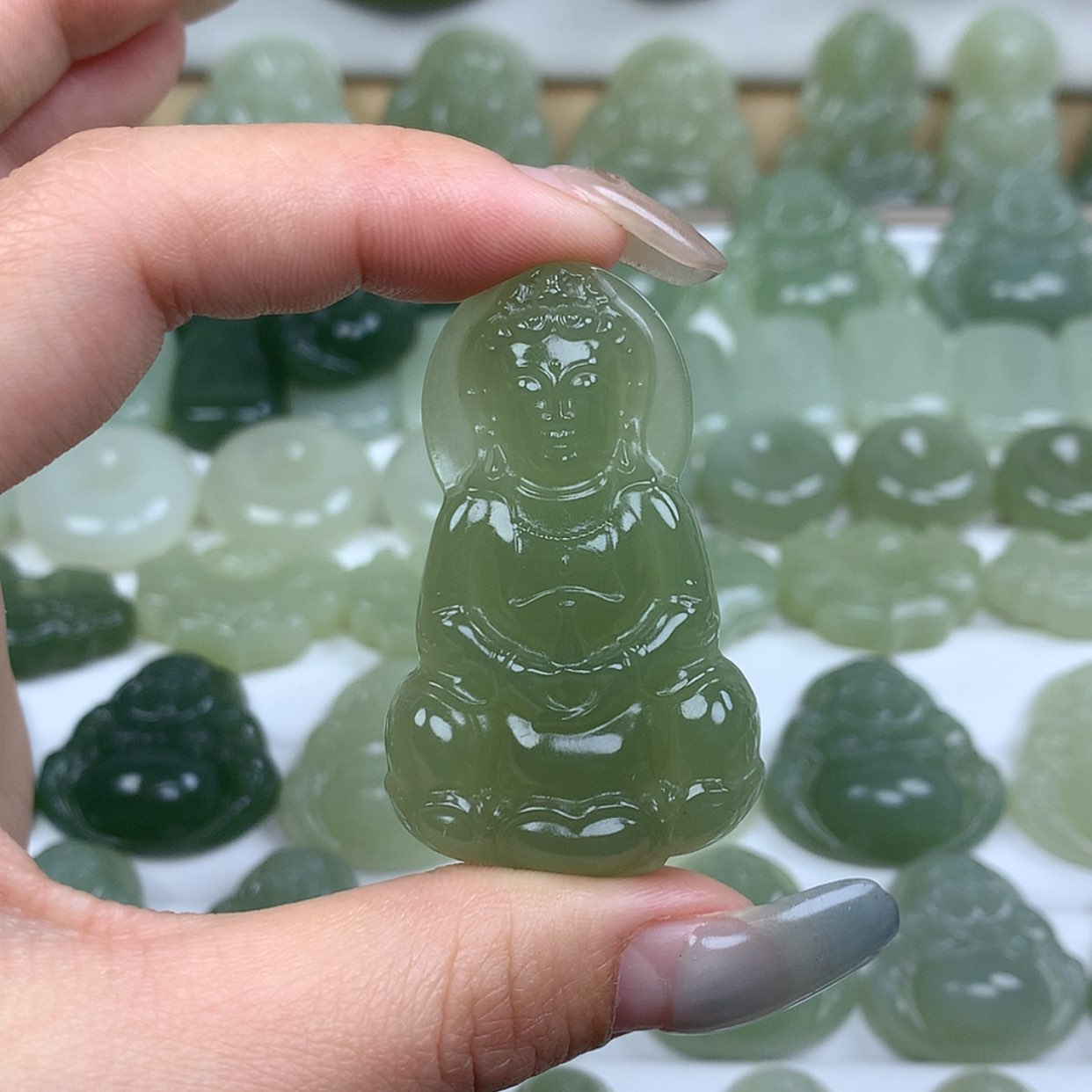 【闪购商品】颈饰未镶嵌和田玉