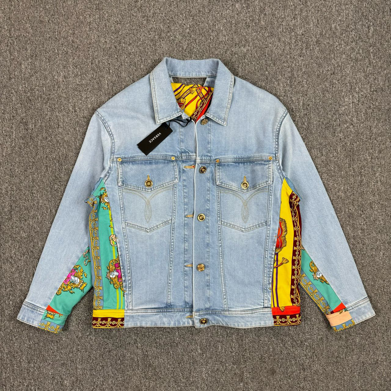 8041480 Versace范思哲主线拼接皮牌牛仔外套 全新带吊牌40码 