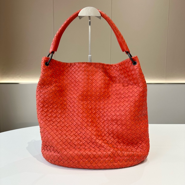 95新 BOTTEGA VENETA/葆蝶家 bv水桶单肩手提包