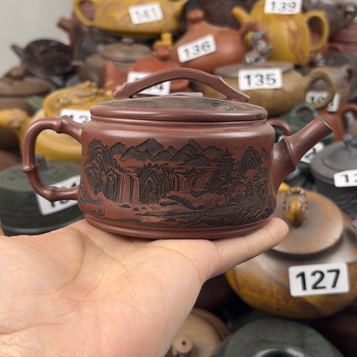 茶壶紫砂里面有泥