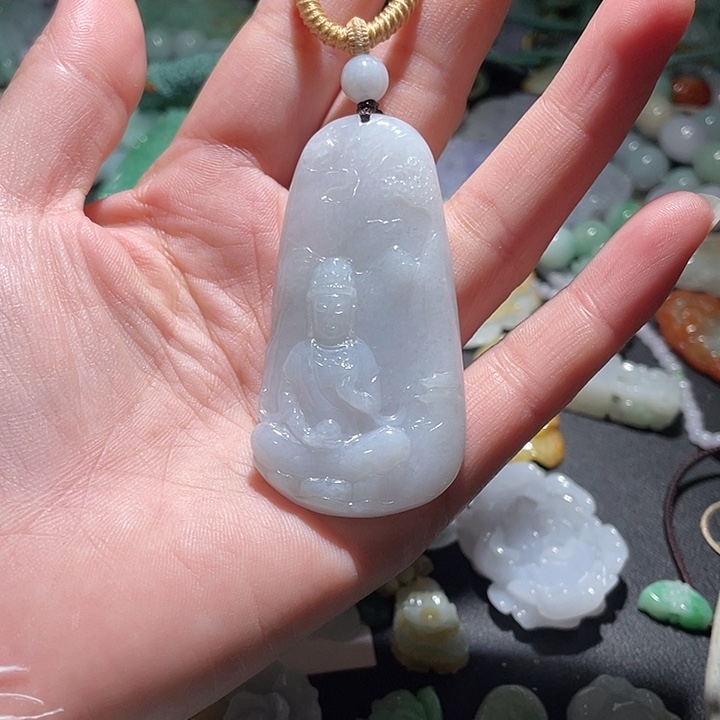 颈饰未镶嵌翡翠天