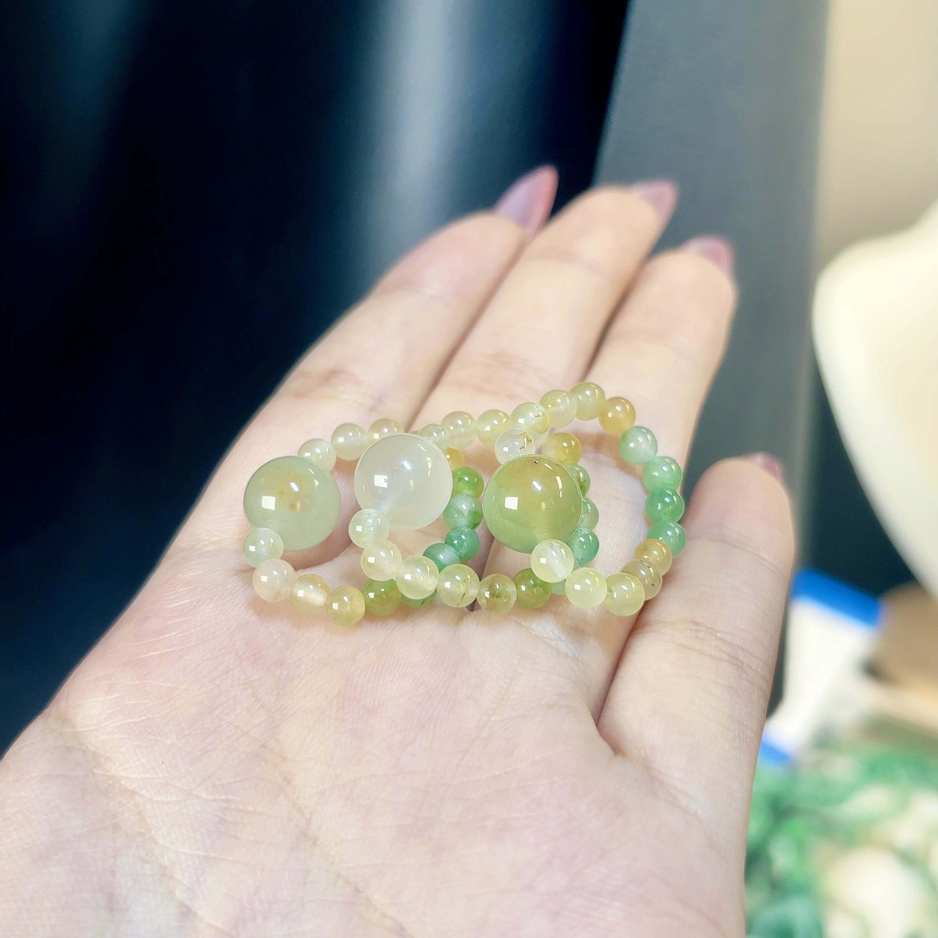 天然非洲翠石英质玉圆珠三彩多宝精美戒指
