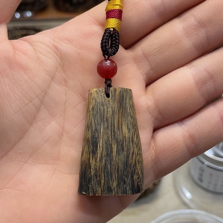 沉香吊坠奇楠挂件红油老料