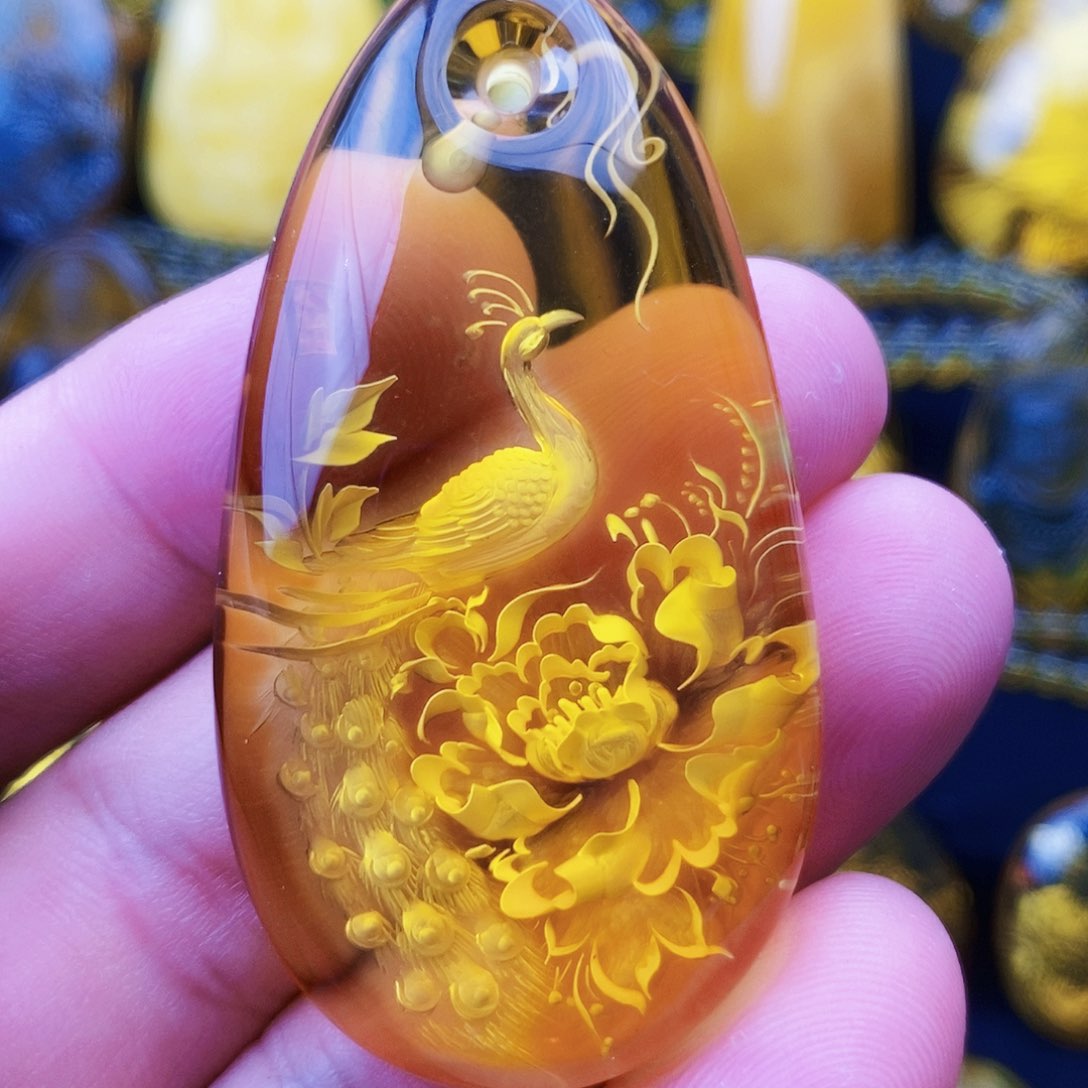 【闪购商品】金珀颈饰未镶嵌琥珀阴雕