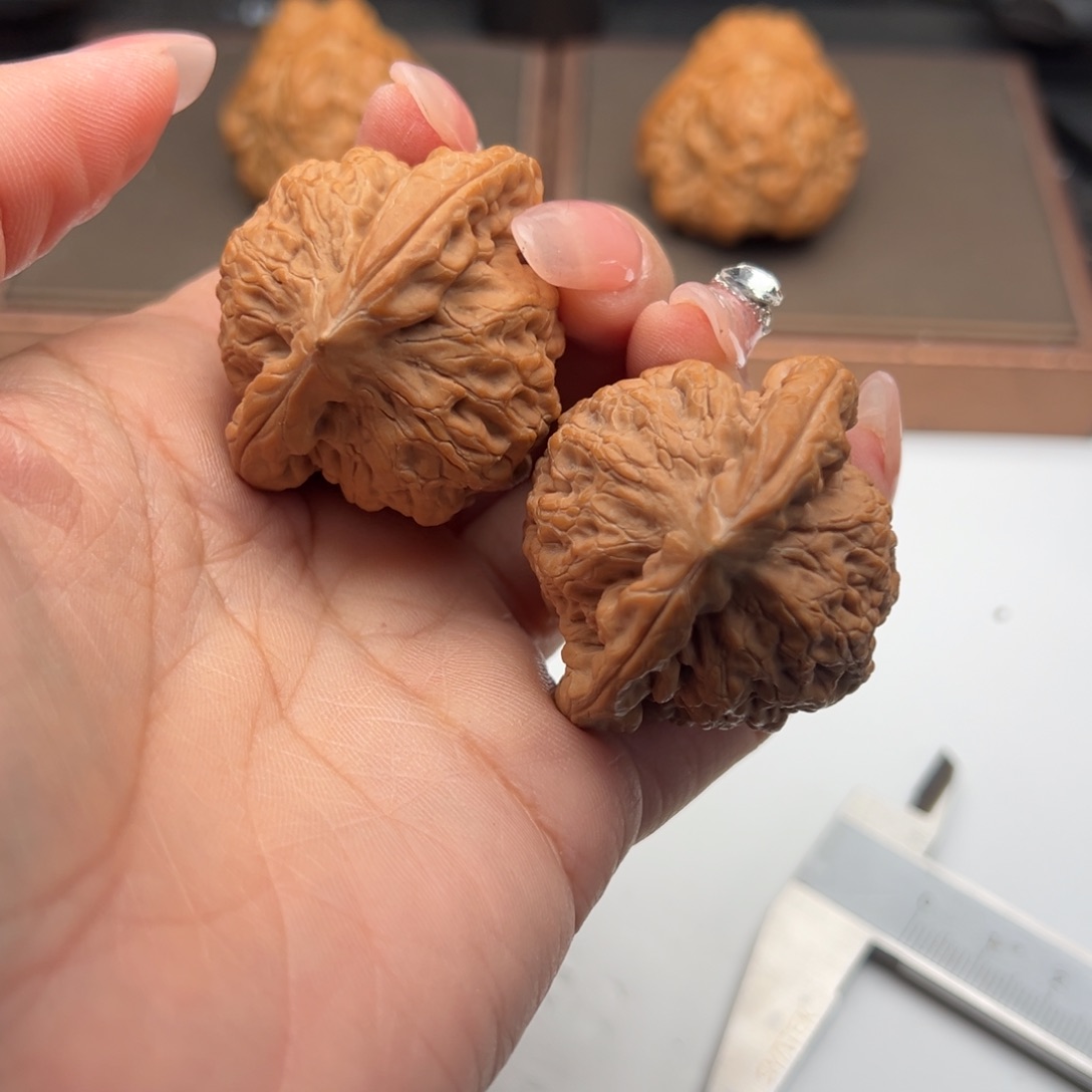 文玩核桃把件金公子42