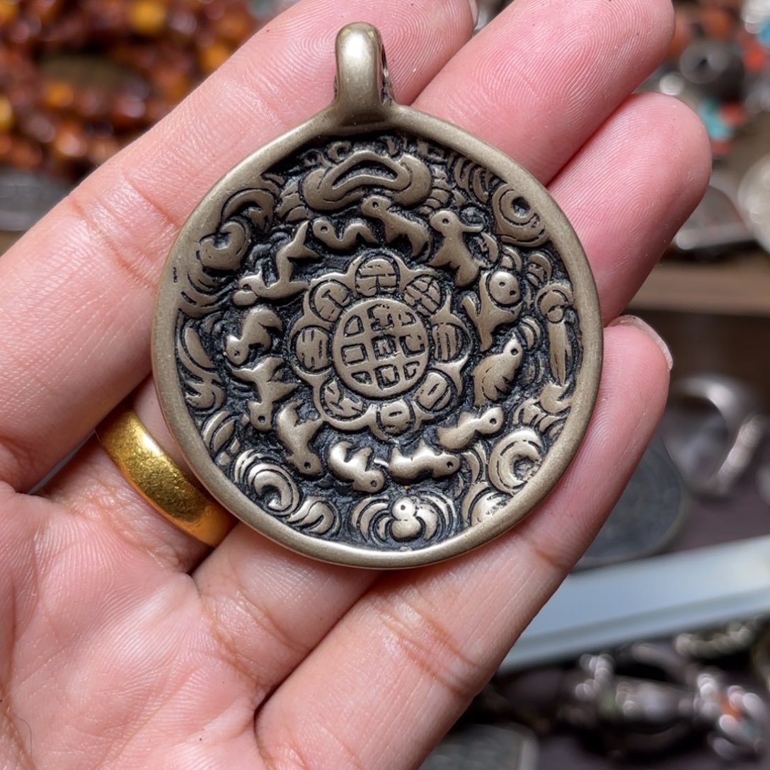 铜星月菩提吊坠项链