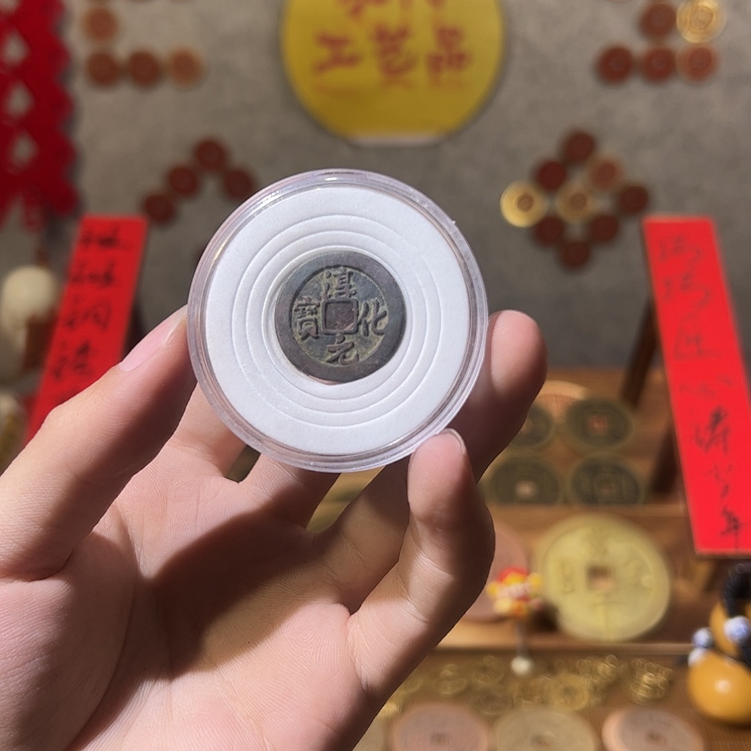 用***8铜现代仿制工艺品