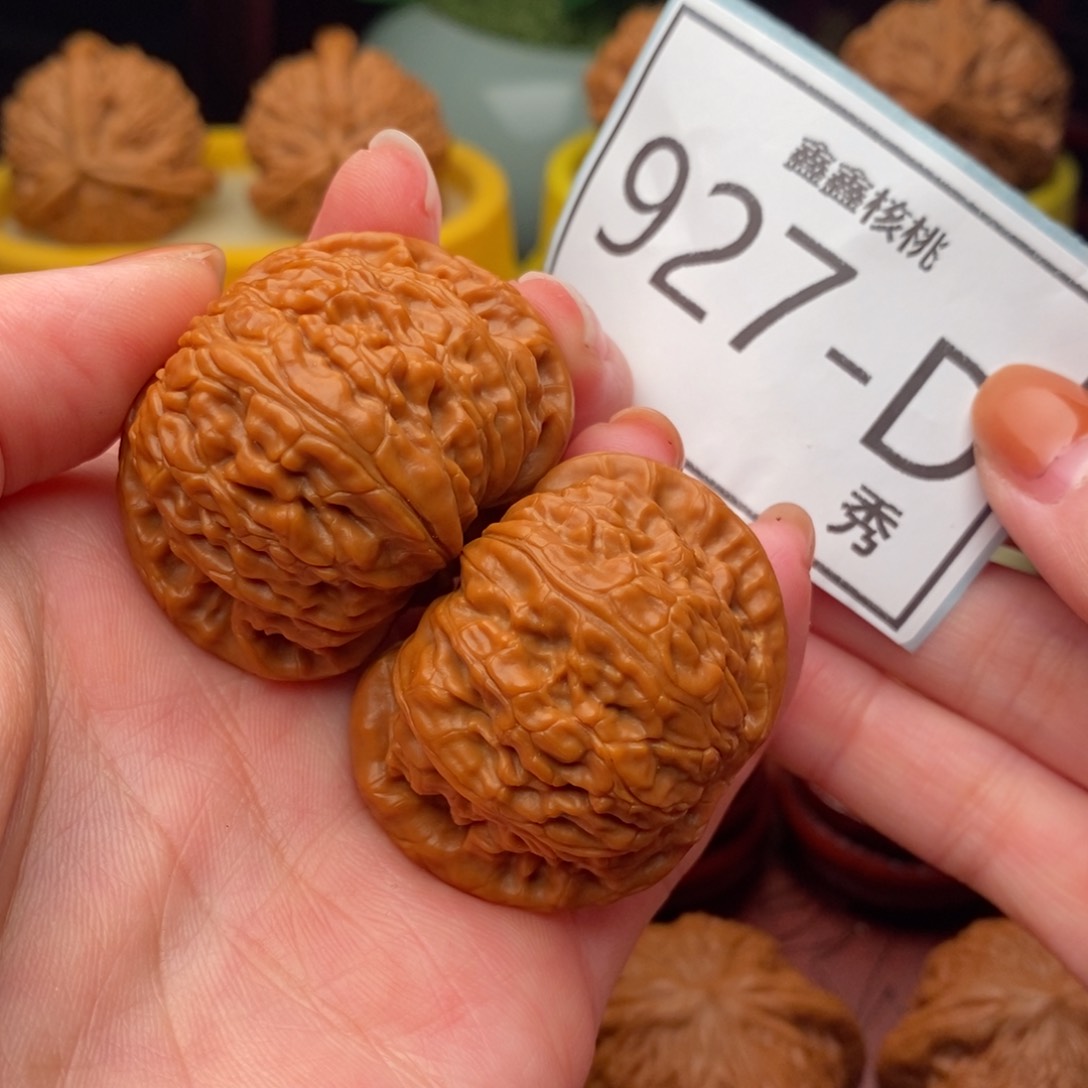 文玩核桃把件白狮41