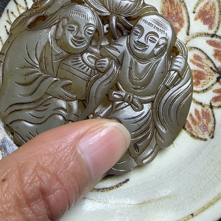 瓷片高*新号开播瓷器盘子