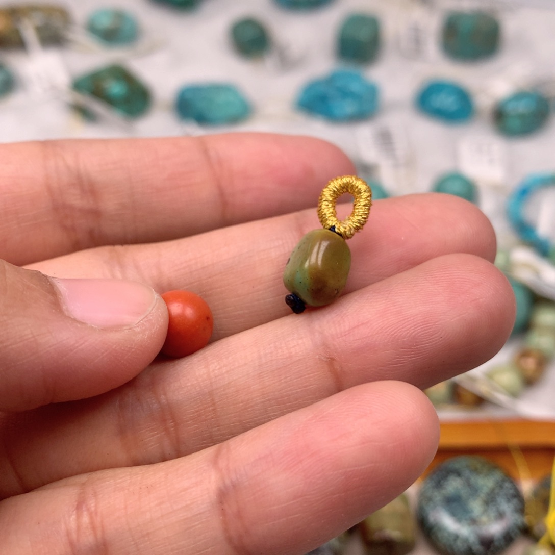 玛瑙/玉髓未镶嵌随形一颗