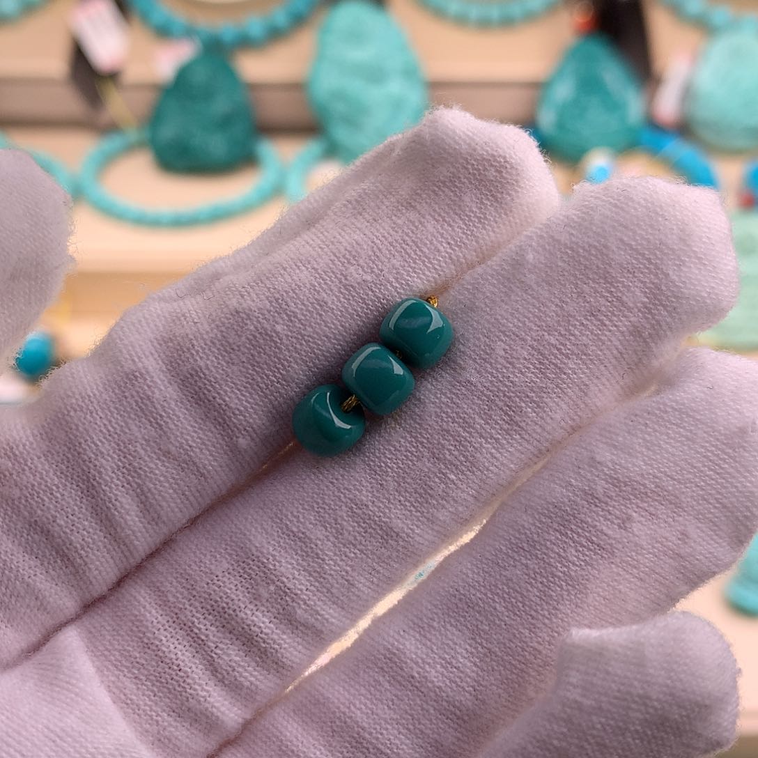 绿松石珠宝奇石未镶嵌