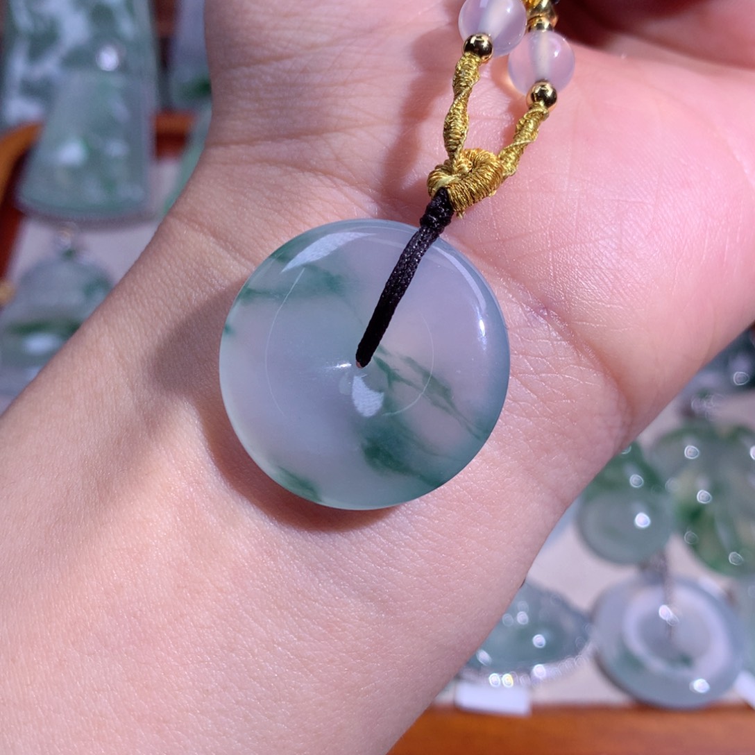 翡翠吊坠(不含链)未镶嵌冰飘花平安扣