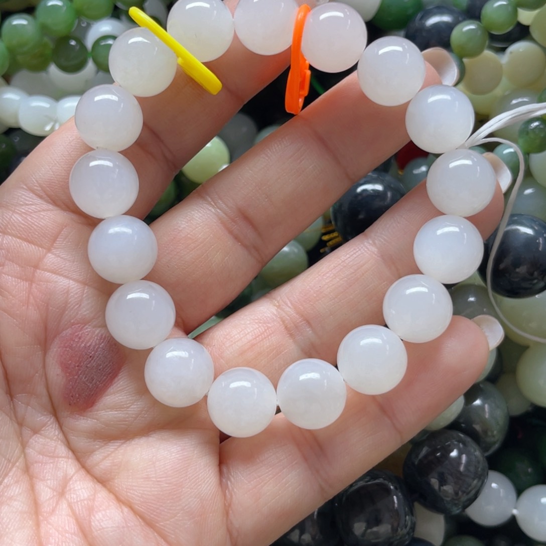 和田玉手链未镶嵌