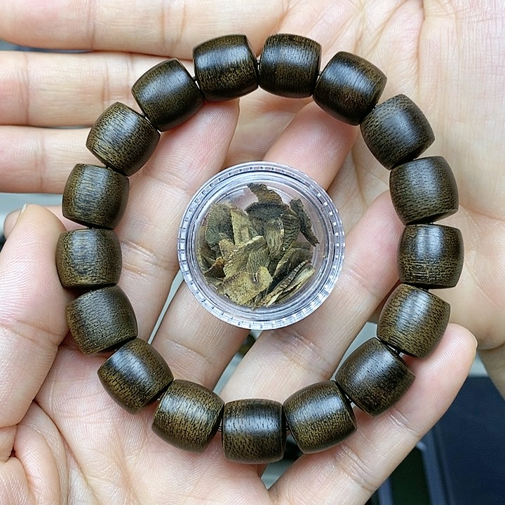 沉香沉香碎屑越南芽庄白棋楠